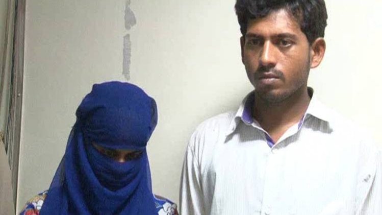 पुलिस की गिरफ्त में आरोपी