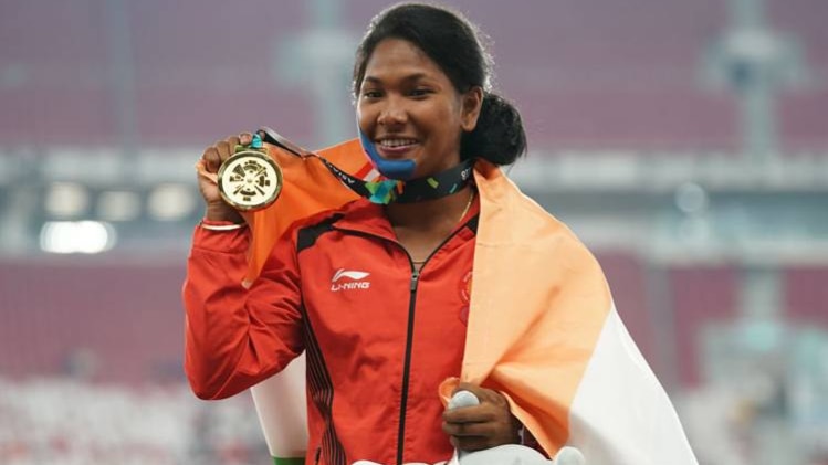 हेप्टाथलान में स्वर्ण पदक जीतने वाली स्वप्ना बर्मन