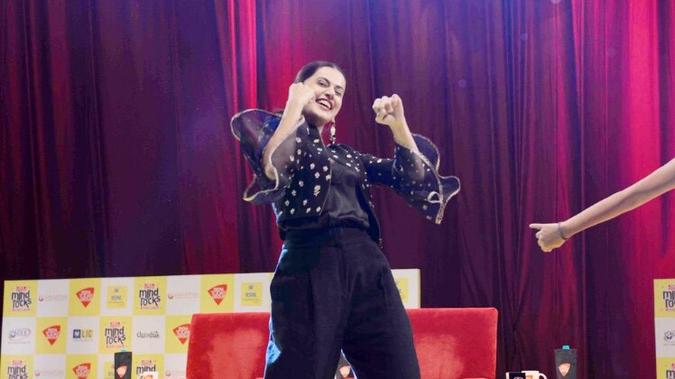 तापसी पन्नू