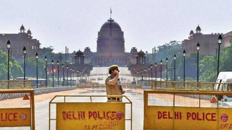 दिल्ली के वीआईपी इलाके में हवाई हमले का अलर्ट 