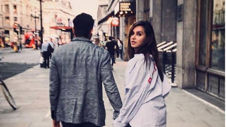 शिबानी द्वारा शेयर की गई तस्वीर