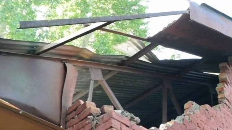 शोपियां में भी फूंका गया पंचायत घर