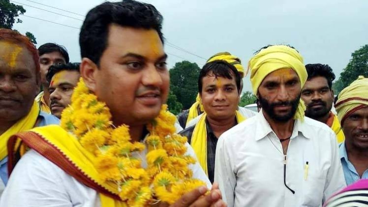 जयस अध्यक्ष डॉ. हीरालाल अलावा