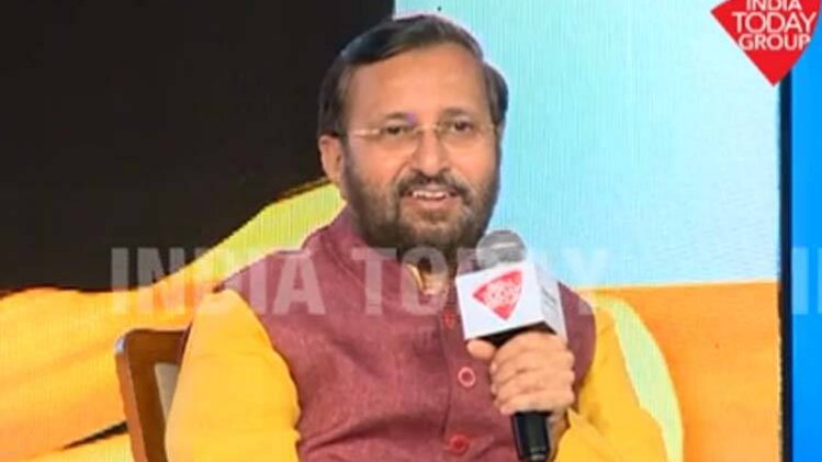 केंद्रीय मानव संसाधन मंत्री प्रकाश जावडेकर