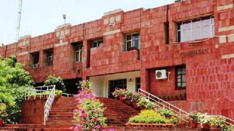 JNU मारपीट मामले में कुल 5 एफआईआर दर्ज