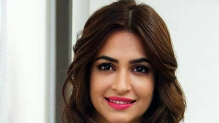 कृति खरबंदा