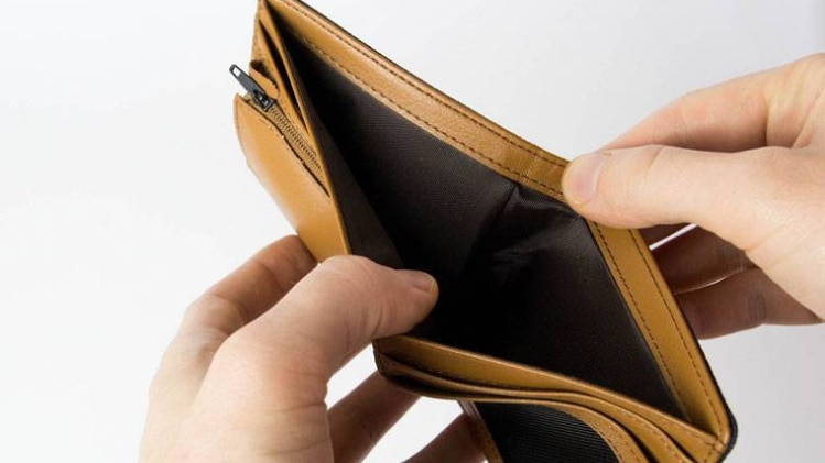 धन नहीं टिकता है तो करें उपाय