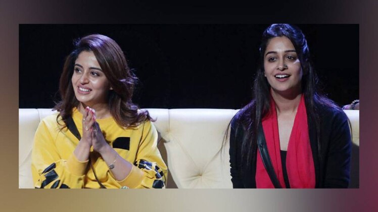 नेहा-दीप‍िका 