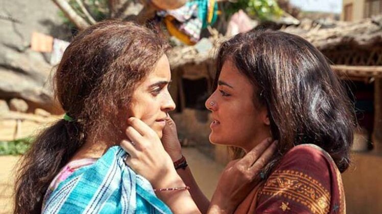 पटाखा का एक सीन