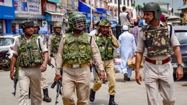 सेना-पुलिस संयुक्त रूप से चला रही है ऑपरेशन (फाइल फोटो)