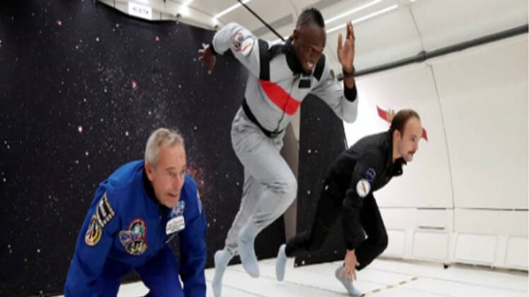 शून्य गुरुत्वाकर्षण में रेस लगाते उसैन बोल्ट 