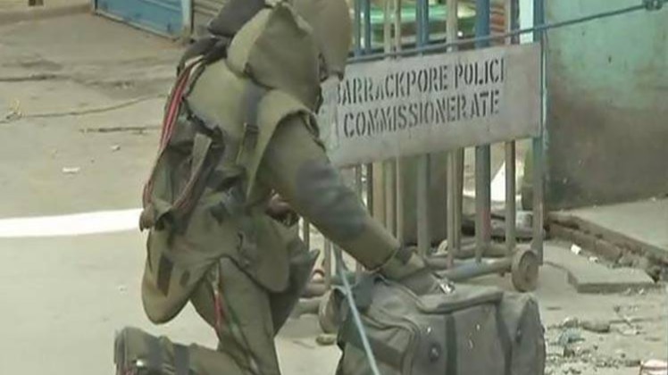 दमदम ब्लास्ट में घायल फल विक्रेता की मौत. 