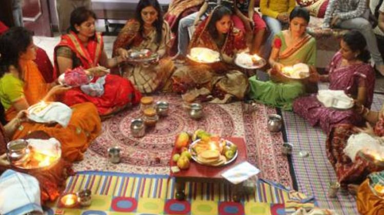 करवा चौथ 2018 (Karwa Chauth 2018)