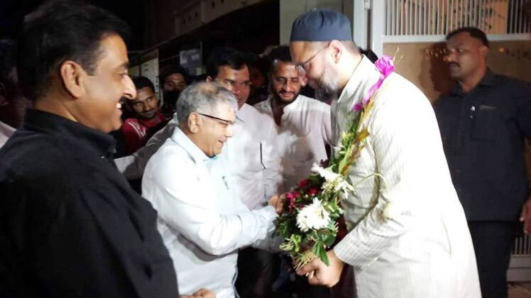 प्रकाश अंबेडकर और असदुद्दीन ओवैसी