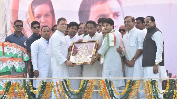 राहुल गांधी, कमलनाथ और ज्योतिरादित्य सिंधिया (फोटो-twitter)