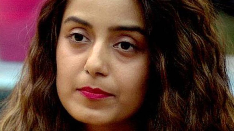 सृष्टि रोडे (कलर्स ट्विटर)