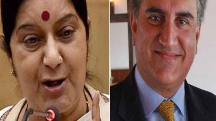 विदेश मंत्री सुषमा स्वराज और पाकिस्तान के विदेश मंत्री शाह महमूद कुरैशी (फाइल फोटो) 