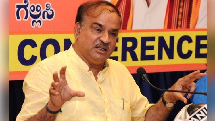 केंद्रीय मंत्री अनंत कुमार (फाइल फोटो, फेसबुक प्रोफाइल)