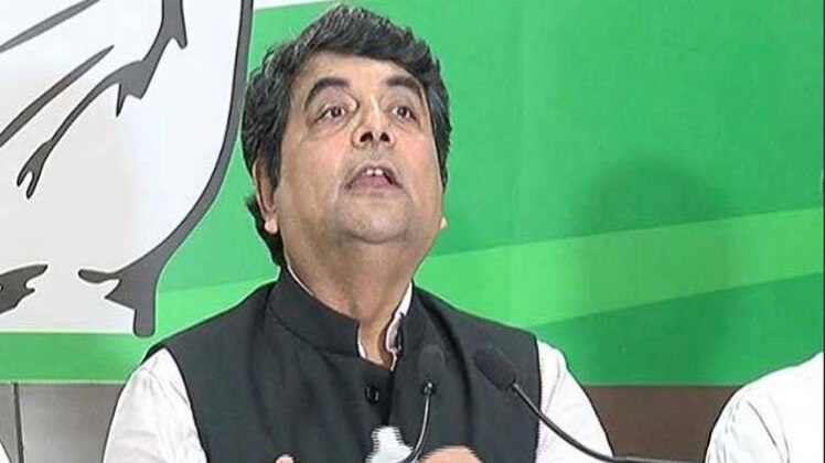 कांग्रेस नेताओं ने खाई गंगाजल की सौगंध