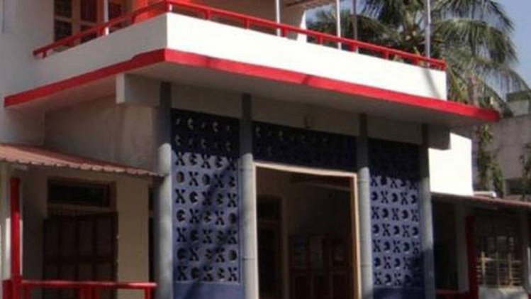 घर का मुख्य द्वार