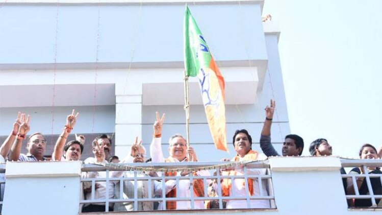 रमन सिंह (फोटो-Twitter/@drramansingh)