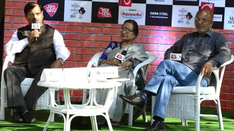 साहित्य का राष्ट्रधर्म: 'भेड़ियों पर रहम करना, बकरियों पर जुल्म है'