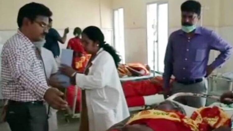 प्रसाद खाने से 16 लोगों की मौत( फोटो- ANI)