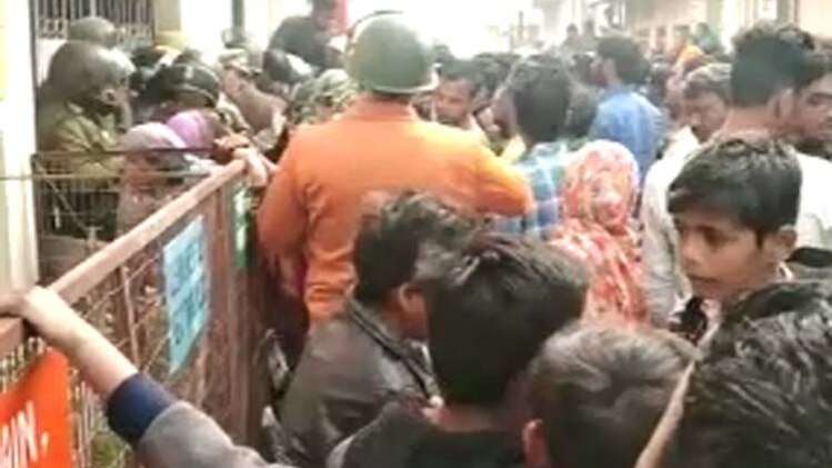 घटनास्थल पर मौजूद लोग