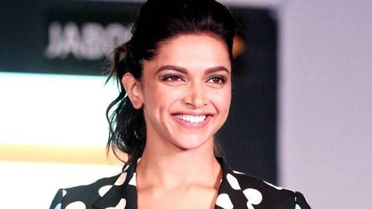 दीपिका पादुकोण 