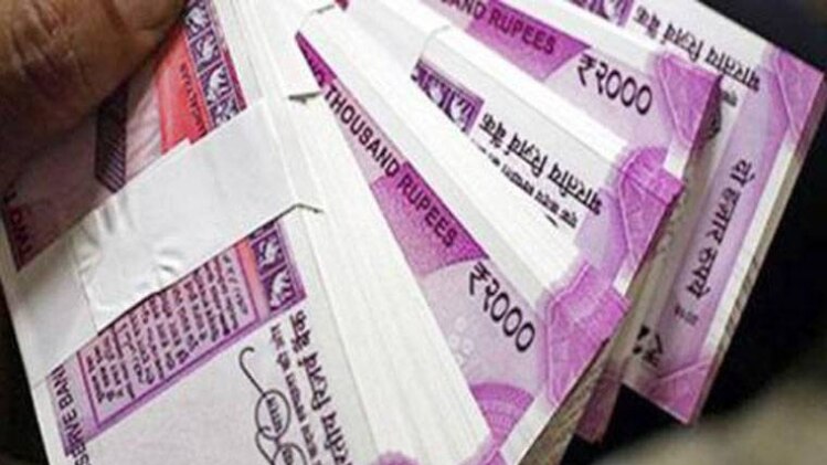 घर में कहां रखें धन?