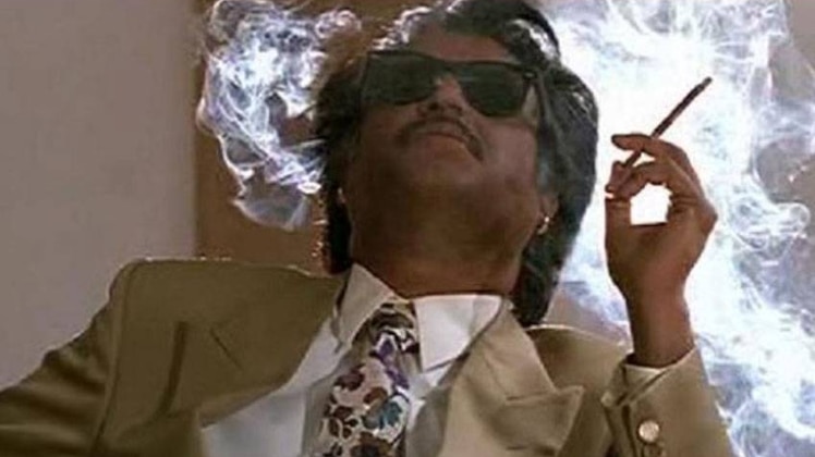 रजनीकांत का सिग्नेचर सिगरेट फ्ल‍िप स्टाइल