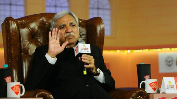 EVM एक ऐसी मशीन है जिससे कोई छेड़खानी संभव नहीं: CEC EVM एक ऐसी मशीन है जिससे कोई छेड़खानी संभव नहीं: CEC