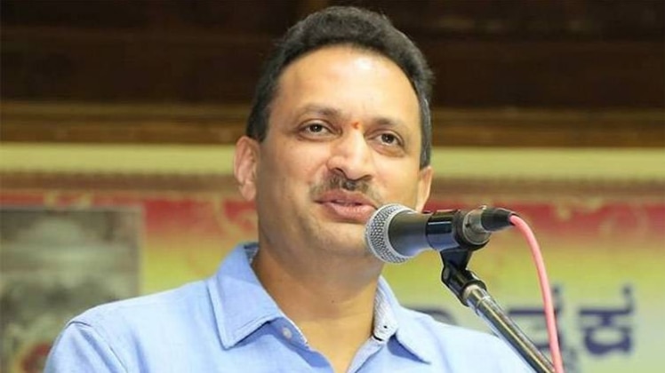 केंद्रीय मंत्री अनंत हेगड़े (फाइल फोटो)