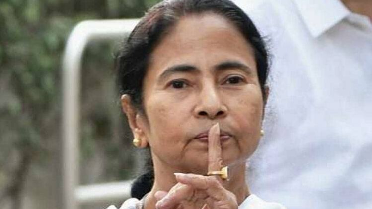 पश्चिम बंगाल की मुख्यमंत्री ममता बनर्जी (फाइल फोटो-PTI)