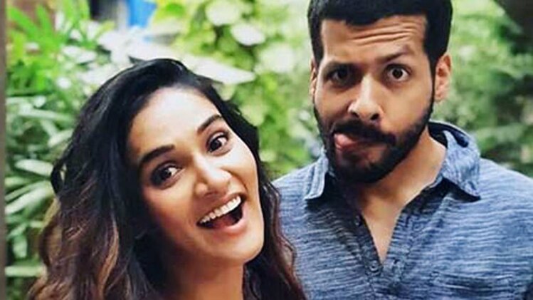 निहार पांड्या और नीति मोहन (Photo इंस्टाग्राम)