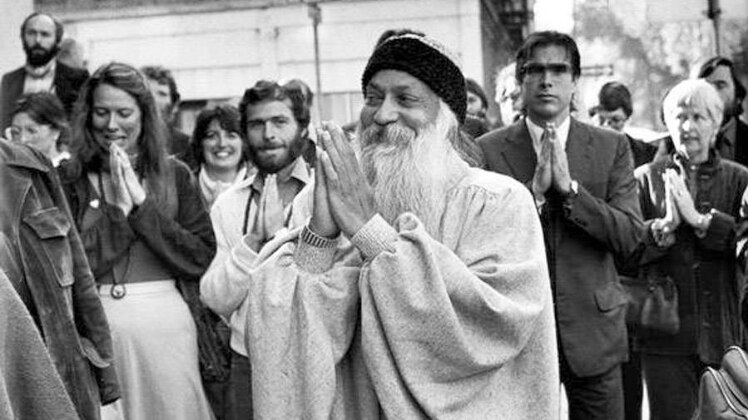 दुनिया के 21 देशों की हूकुमत ने ओशो पर प्रतिबंध लगा दिया था (फाइल फोटो)