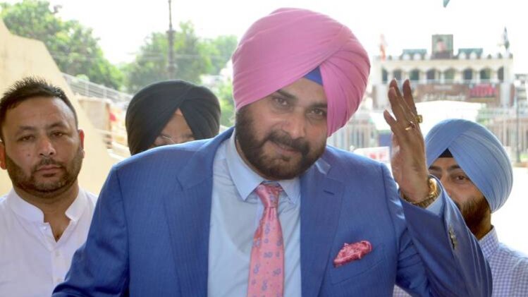 नवजोत सिंह सिद्धू (फाइल फोटो: PTI) 