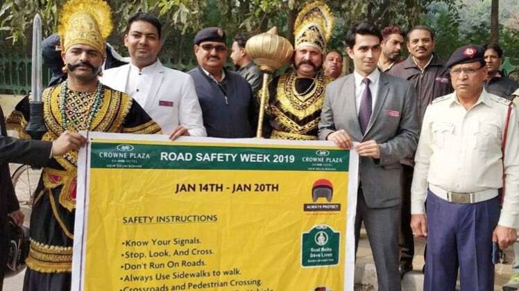 ट्रैफिक नियमों को लेकर जागरूकता अभियान (Courtecy- Ramkinkar Singh)