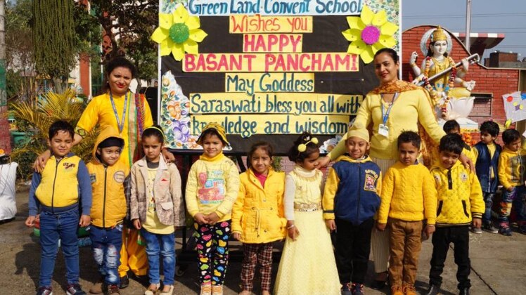  Green Land Convent School, New Subhash Nagar (PHOTO:Twitter)