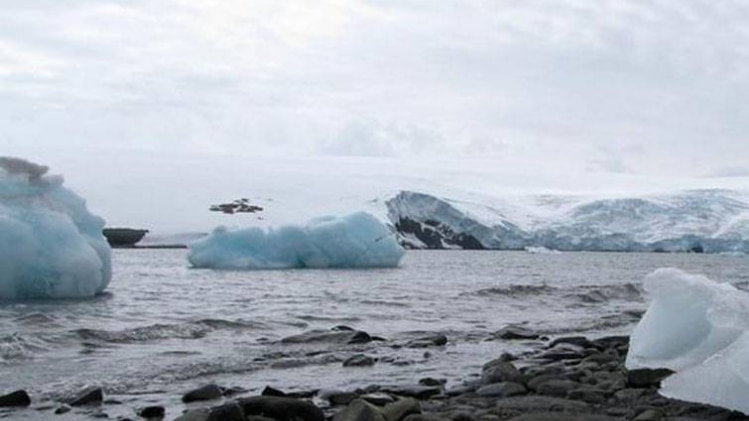 ग्लेशियर (रॉयटर्स)