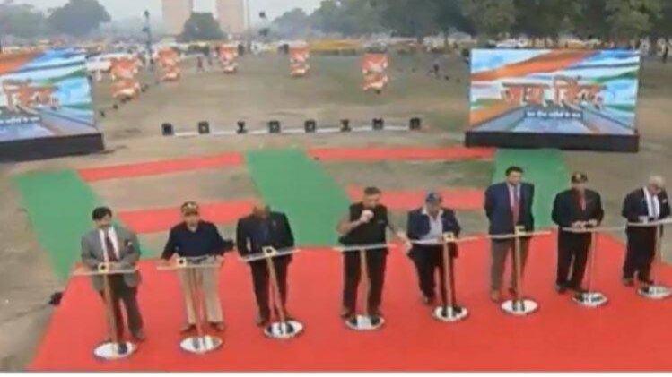 पुलवामा शहीदों को श्रद्धांजलि के लिए 'आजतक' का खास कार्यक्रम 