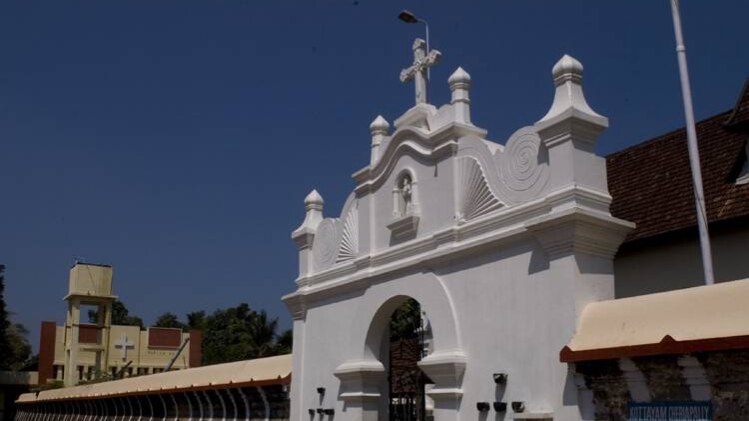 कोट्टायम का प्रसिद्ध सेंट मेरी चर्च 