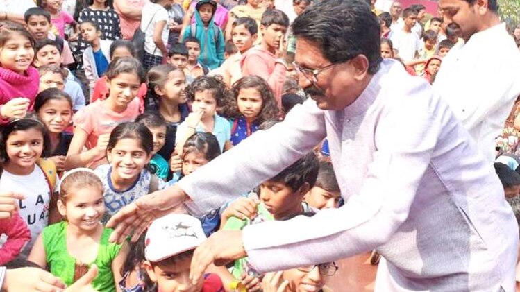 मुंबई दक्ष‍िण लोक सभा सीट के सांसद अरव‍िंद सावंत (Photo:Facebook)