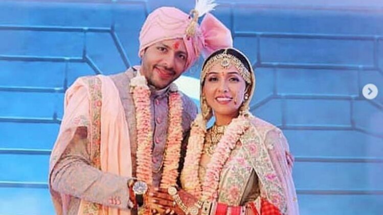 नीति मोहन और निहार पांड्या