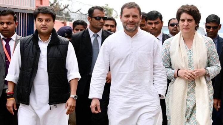 ज्योतिरादित्य सिंधिया, राहुल गांधी और प्रियंका गांधी (फोटो-INC)
