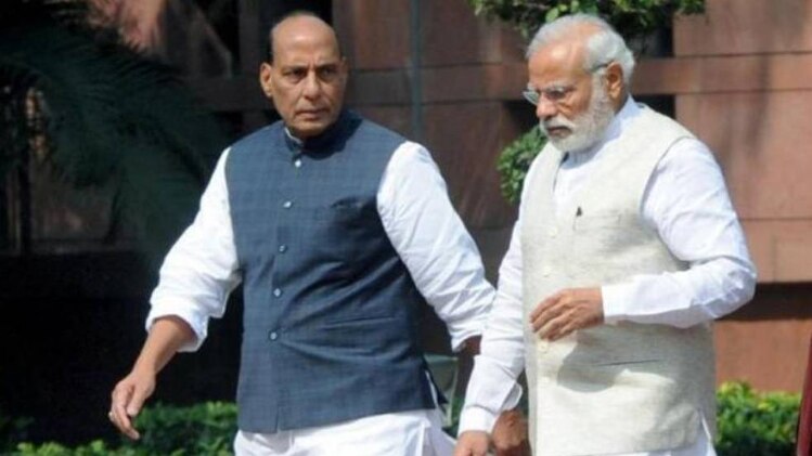 राजनाथ सिंह और पीएम मोदी (फाइल फोटो)