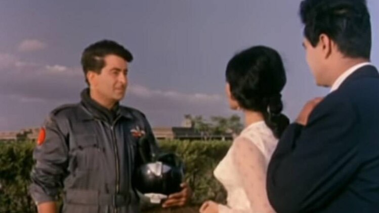 संगम के एक सीन में राज कपूर, वैजयंतीमाला और राजेन्द्र कुमार 