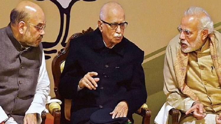 गांधीनगर सीट से आडवाणी 6 बार लोकसभा में पहुंचे (फाइल फोटो-PTI)