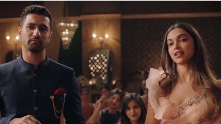 विकी कौशल और दीपिका पादुकोण सोर्स यूट्यूब