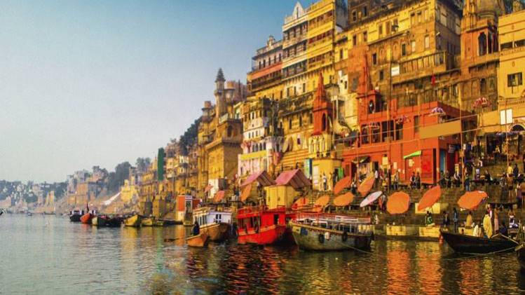 गंगा किनारे बसा वाराणसी अभी राजनीति का केंद्र बना है.(file)